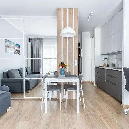 Apartamenty Mennica Residence - Golden Apartments アパート