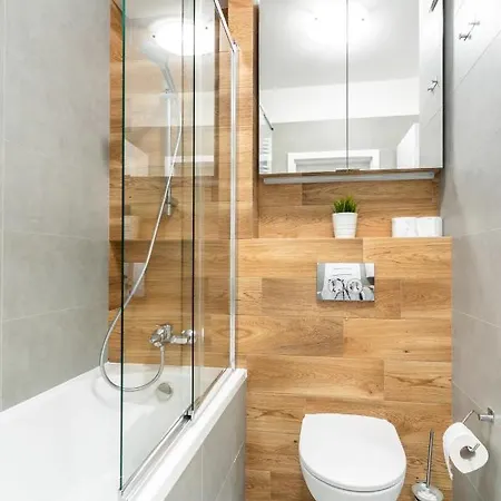 Apartamenty Mennica Residence - Golden Apartments ワルシャワ